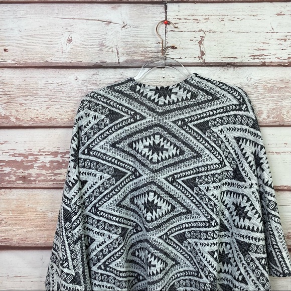 H&M Dividend Aztec open cardigan - Picture 8 of 10
